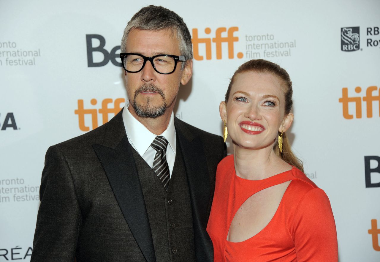 Mireille Enos, a cast member in "Devil's Knot," poses with her husband, actor Alan Ruck, at the premiere of the film on September 8.