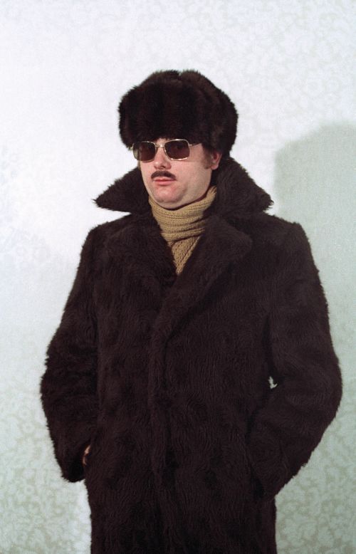 Many of the disguises used by Stasi agents are detailed in Simon Menner's book. 