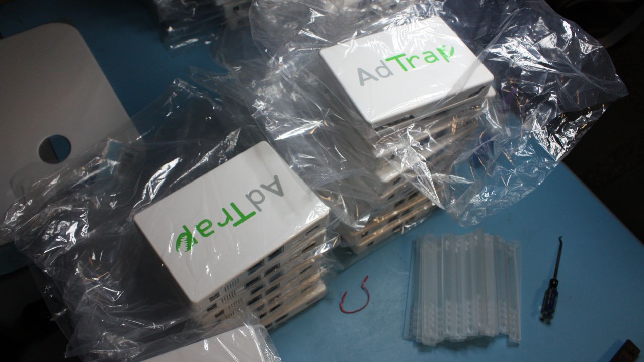 After securing funding through Kickstarter, the devices began shipping out in August.
