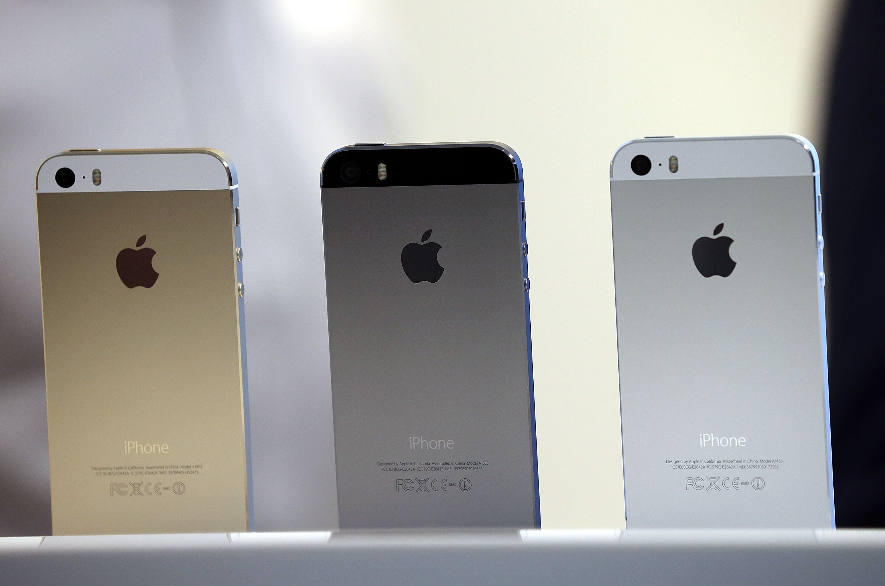 iphone 5s colors gold price