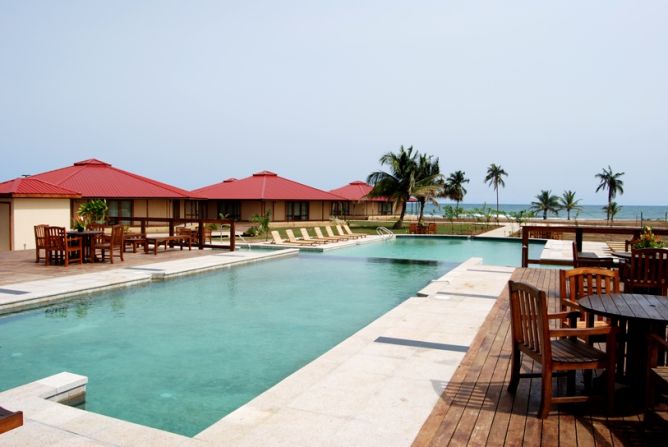 Based just outside the capital Monrovia, RLJ Kendeja Resort & Villas was built by Bob Johnson, the multi-millionaire developer and founder of the U.S. cable network Black Entertainment Television. 