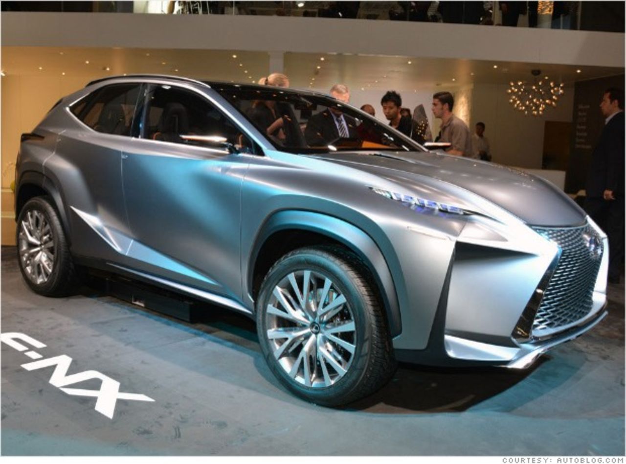 Este auto cuenta con la nueva versión del Lexus Hybrid Drive para mejorar su desempeño, según Toyota.