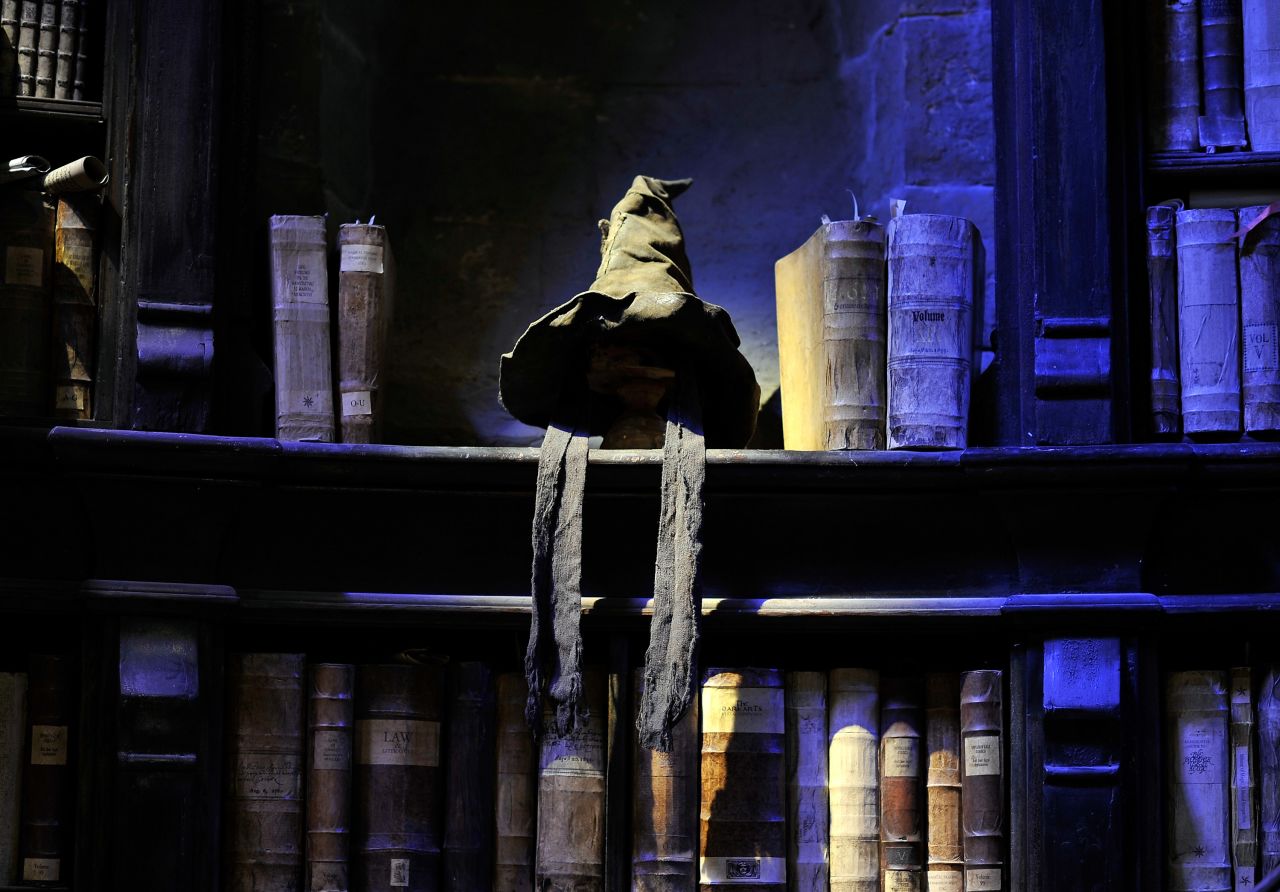 Un recorrido por el set de las películas de Harry Potter en el Warner Bros. Studio Tour London - The Making of Harry Potter, en Leavesden Studios en Watford, Inglaterra.