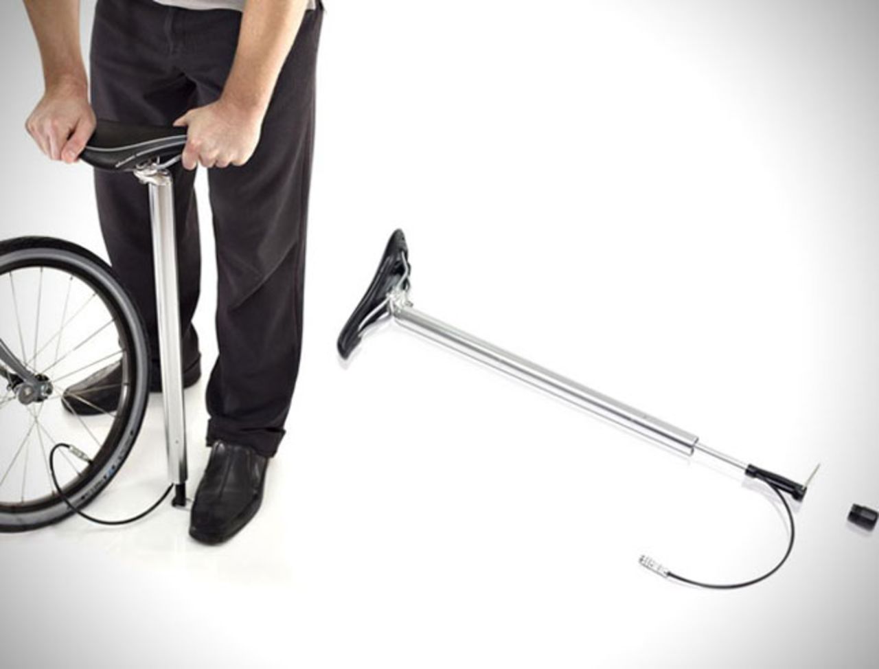 Is it a seat? Is it a pump? Well, actually, it's both. This nifty bicycle seat from<a href="http://www.thinkbiologic.com/" target="_blank" target="_blank"> Think Biologic </a>detaches easily to double up as a pump, so you never get caught on the road with a flat tyre again.