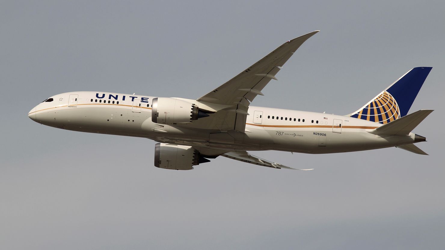 Human error lead to numerous $0 fare (plus tax) tickets being sold on United's U.S. domestic routes.