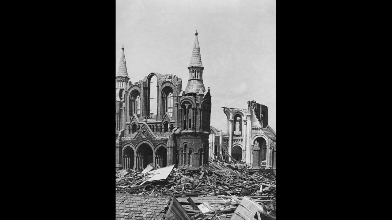 The nation's deadliest hurricane was a September storm. On September 8 the Galveston Hurricane of 1900 slammed into Texas. Storm tides of 8-15 feet are largely blamed for the hurricane's estimated 6,000 to 12,000 deaths. Property damage has been estimated at $30 million.