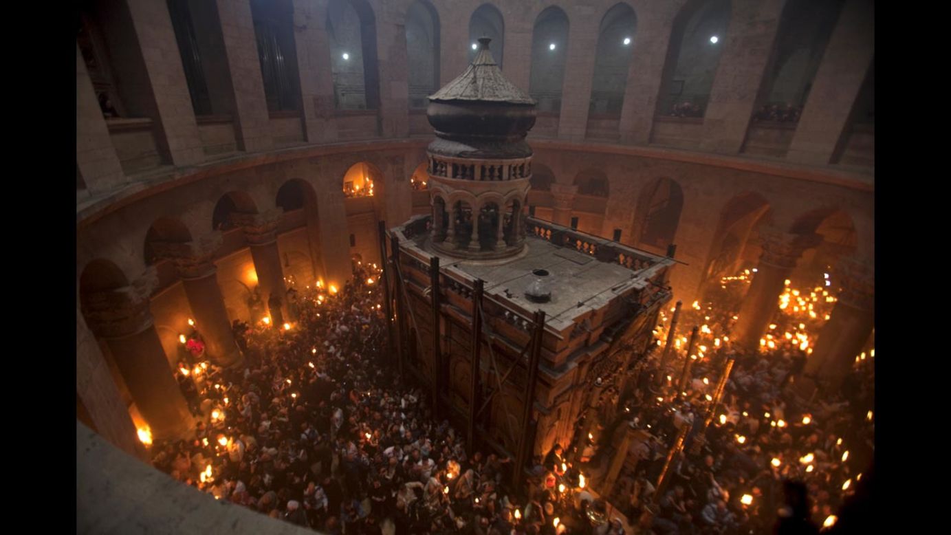 Worshipers gather in the rotunda of the Church of the Holy Sepulchre on the eve of Easter Sunday in April 2011.