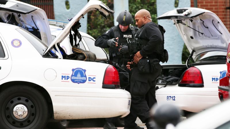 Navy Yard Shooting Rampage: 12 Killed, Dead Suspect Identified | CNN