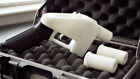 Almost all of the pieces of this pistol can be made with a 3D printer.