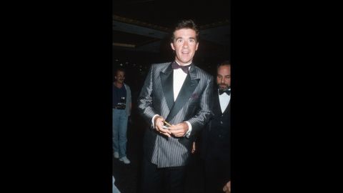 "Growing Pains" patriarch Alan Thicke donned pinstripes to the 1986 event. <a href="http://www.cnn.com/2013/08/26/showbiz/music/miley-cyrus-mtv-vmas-gaga/index.html">Like father like son?</a>