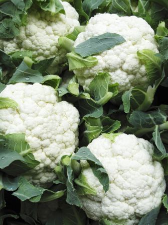 <strong>Cauliflower:</strong> The sweet, slightly nutty flavor of cauliflower is perfect for winter side dishes. It's wonderful steamed, but it can also be blended to create a mashed potato-like texture or pureed into soup. <br /><br />Health benefits include<br />? Compounds that may help to prevent cancer <br />? Phytonutrients may lower cholesterol<br />? Excellent source of vitamin C <br /><br />Harvest season: September to June