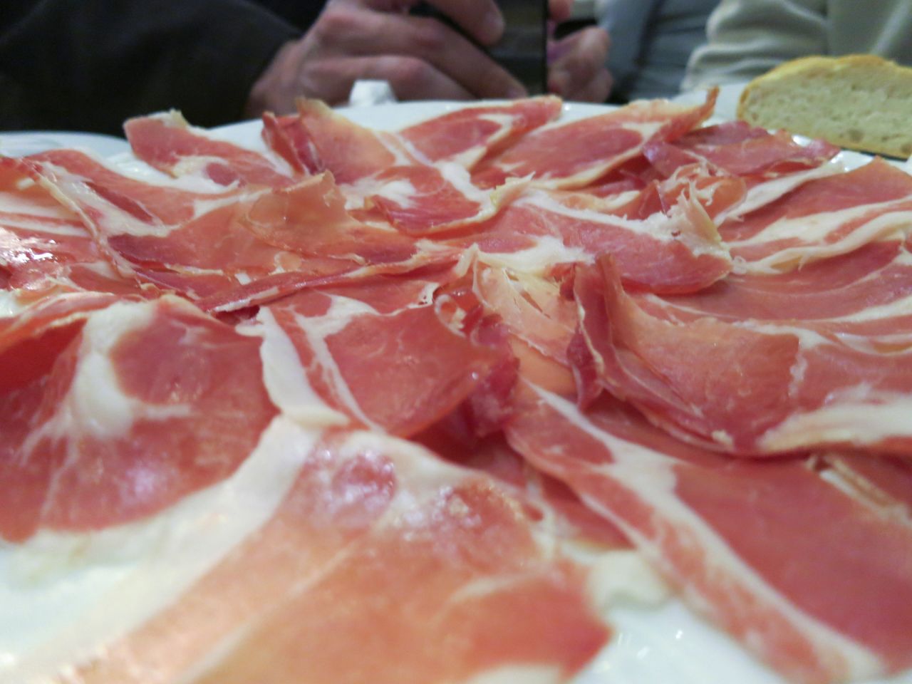 According to Bourdain, "THAT is ham. Accept no substitute."