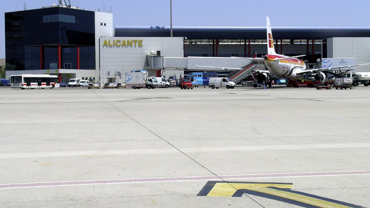 Alicante Airport 0919