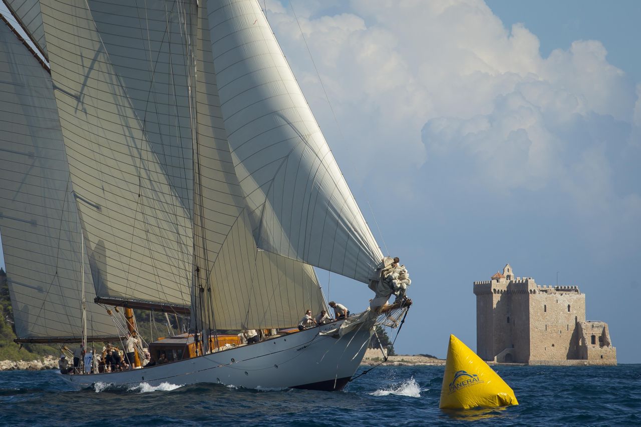 More than 100 yachts will take part, with the regatta split into three categories -- those built before 1950, those built before 1975, and those built after 1975 but using classic designs.