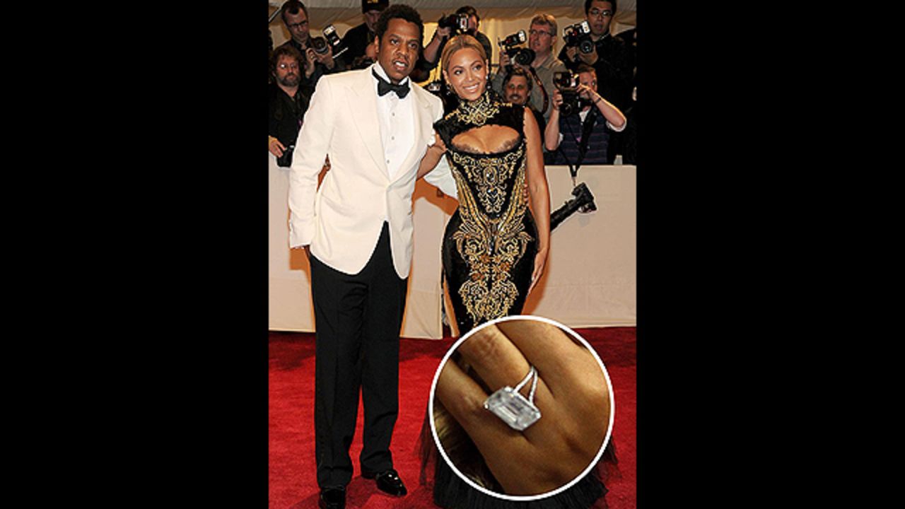 Jay-Z didn't just put a ring on it -- he went above and beyond for wife Beyoncé with a huge 18-carat diamond ring.<br />
