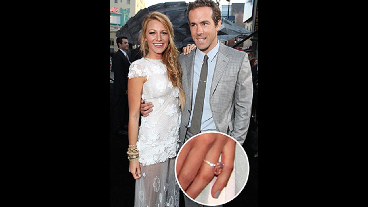 Aunque mantuvieron secreto su comprommiso y posterior boda, no hay manera de que el anillo de diamante de Blake Lively, de Lorraine Schwartz, pase desapercibido.<br />