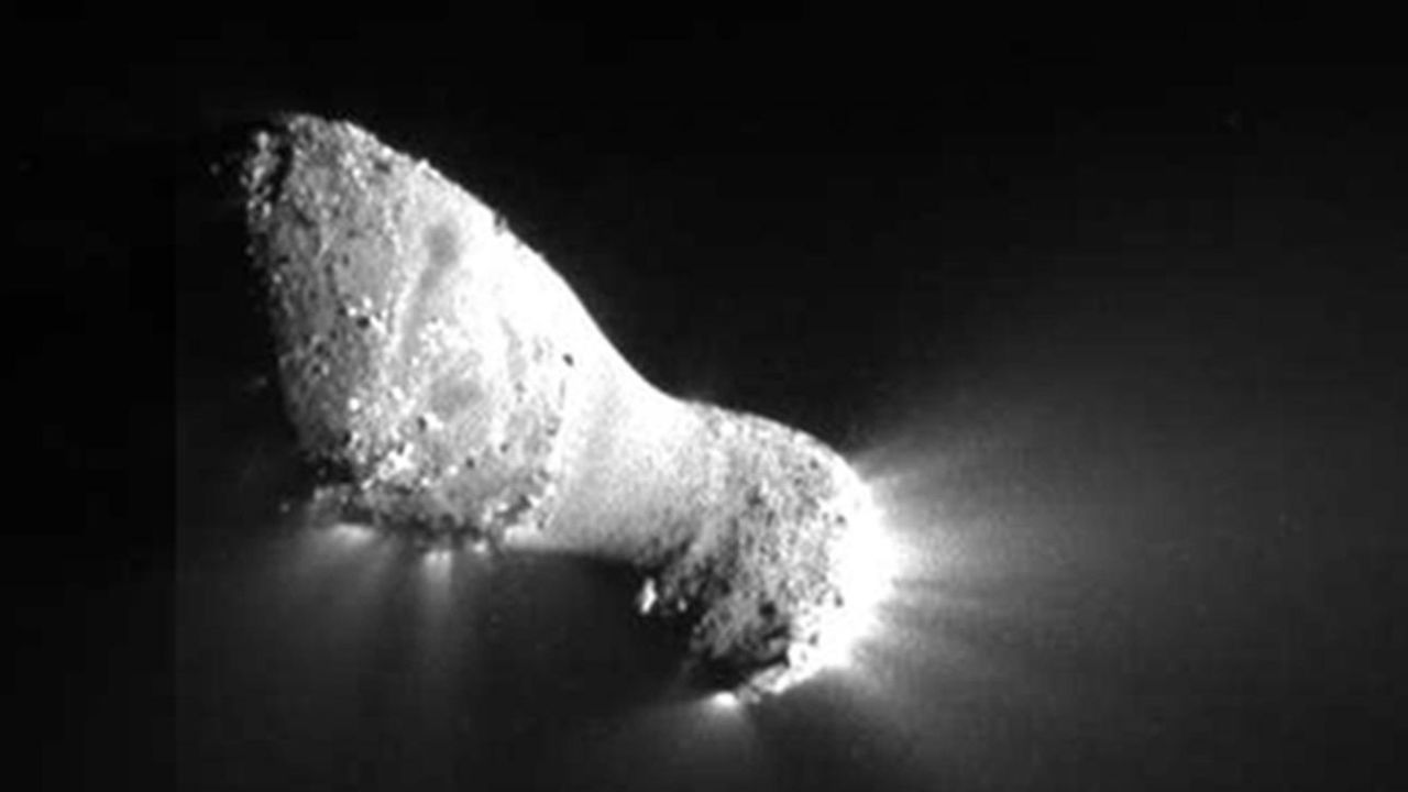 The Deep Impact spacecraft took this photo of Comet Hartley 2 on October 4, 2010, during NASA's EPOXI mission (a combination of two mission names: the Extrasolar Planet Observations and Characterization, and the Deep Impact Extended Investigation).
