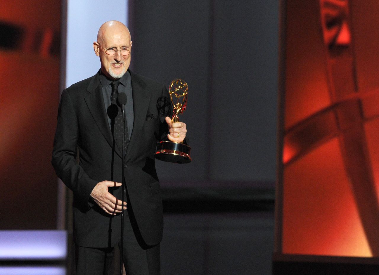 Mejor actor de reparto en miniserie o película: James Cromwell por "American Horror Story: Asylum".