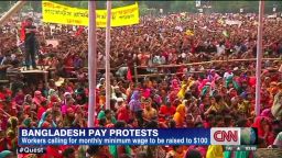 qmb.bangladesh.pay.protests_00002421.jpg
