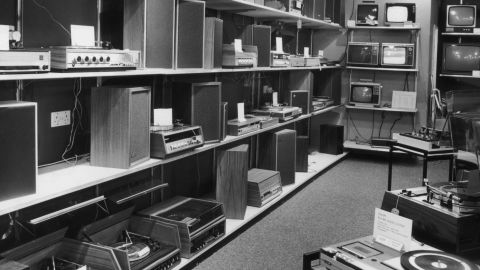 The death of the home stereo system | CNN Business