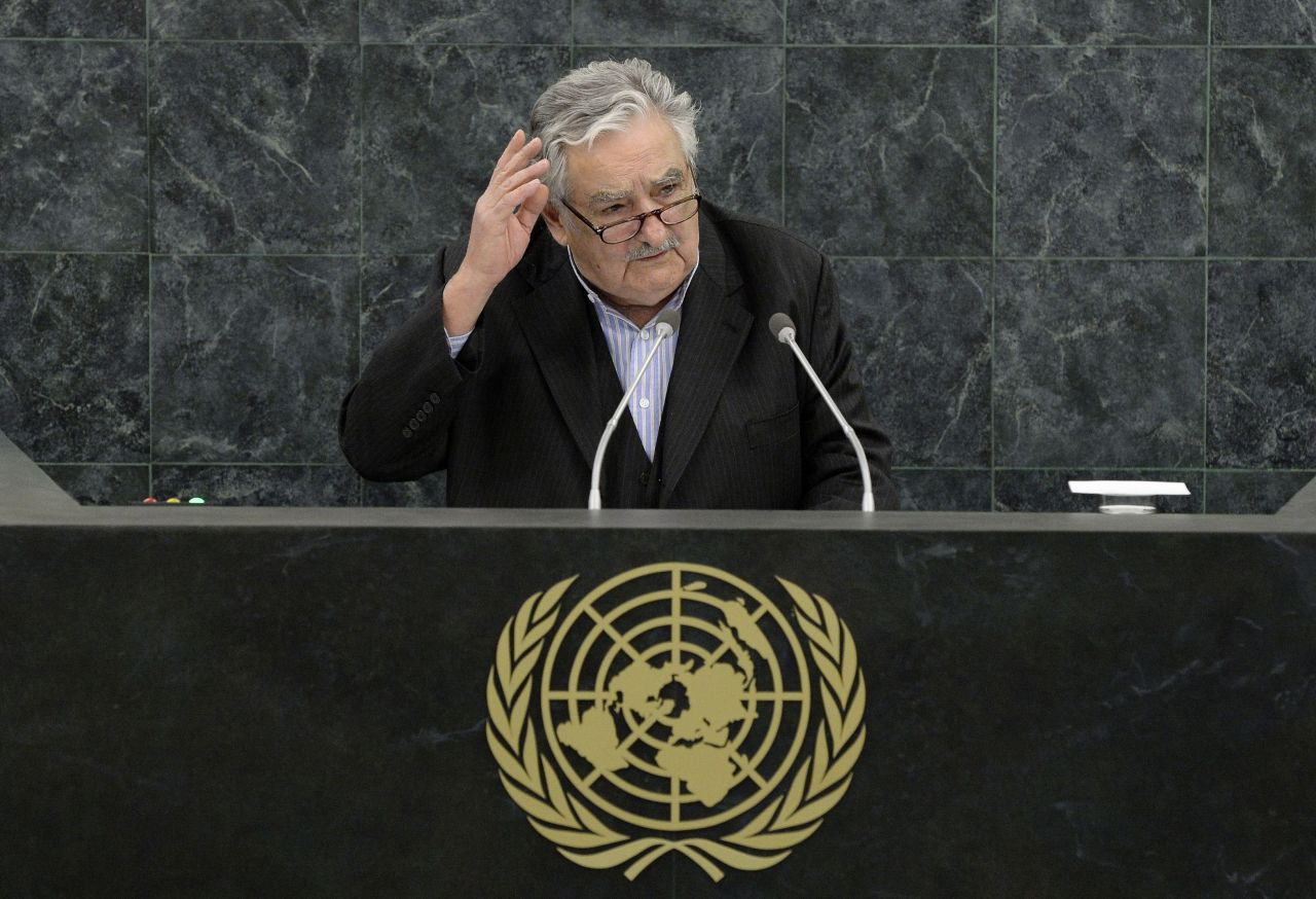 El presidente José Mujica ha sido elogiado en la prensa internacional por llevar un estilo de vida modesto, así como por sus discursos. En la foto, durante su intervención en la Asamblea General de la ONU.