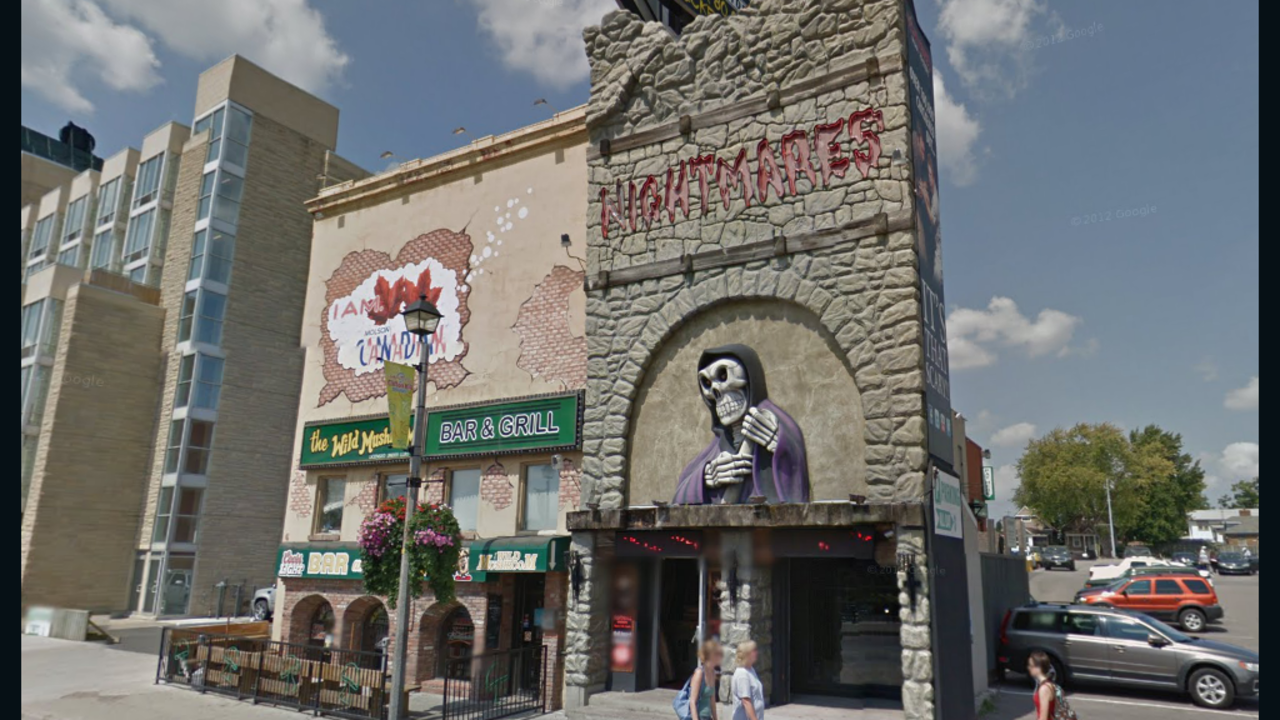 Nightmares Fear Factory is just blocks away from the big splashy of Niagara Falls.