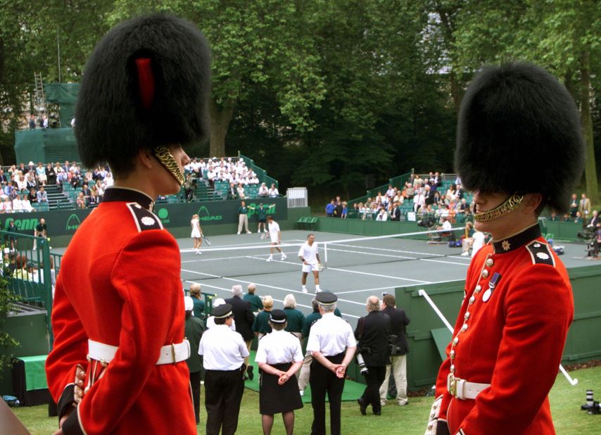 It won't be the first time a sporting event is played at Buckingham Palace. John McEnroe and Bjorn Borg were the star attractions at a charity tennis tournament in 2000. 