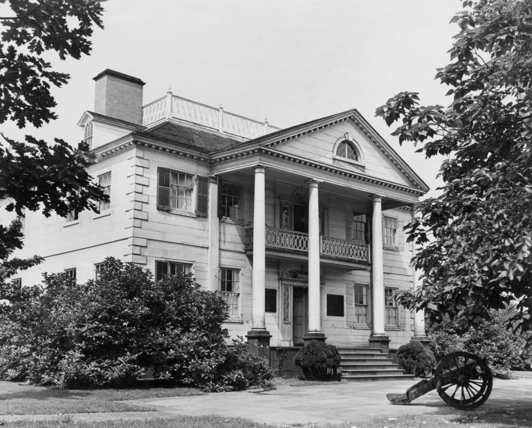 Morris-Jumel Mansion: Built in 1765 in New York, this Georgian-style colonial home could be <a href="http://www.nytimes.com/1981/10/31/nyregion/about-new-york-belief-in-ghost-haunts-a-historic-mansion.html" target="_blank" target="_blank">haunted by the ghost of Eliza Jumel</a>, the woman who married onetime U.S. Vice President Aaron Burr and divorced him the day he died.