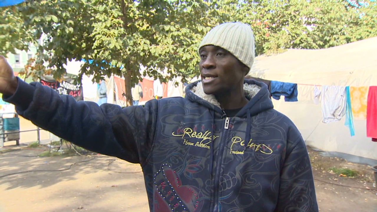 magnay.berlin.refugees_00013722.jpg