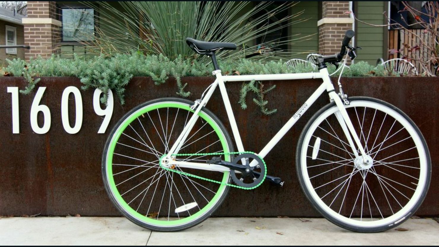 Austin's Heywood Hotel offers guests complimentary access to sweet rides such as this Republic bicycle.