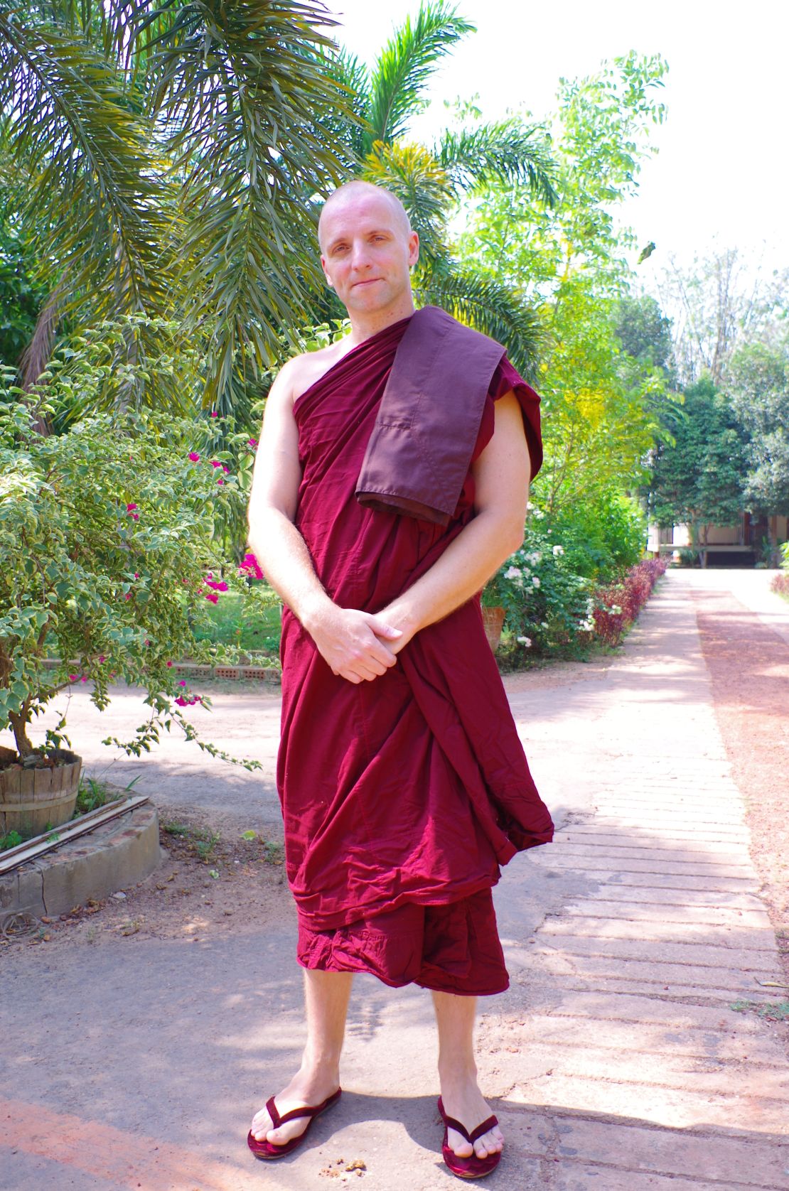 Myanmar monk 3