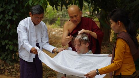 Rupert Arrowsmith has his head shaved upon entering the Chanmyay Yeiktha retreat.