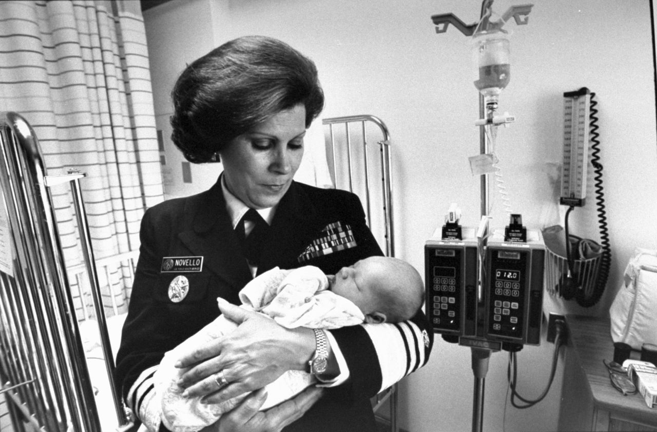Dr. Antonia Novello, a Puerto Rican pediatrician who specializes in kidney problems, was the first woman and the first Hispanic to be U.S. surgeon general. She served under President George H. W. Bush from 1990 to 1993 before leaving to work for UNICEF.