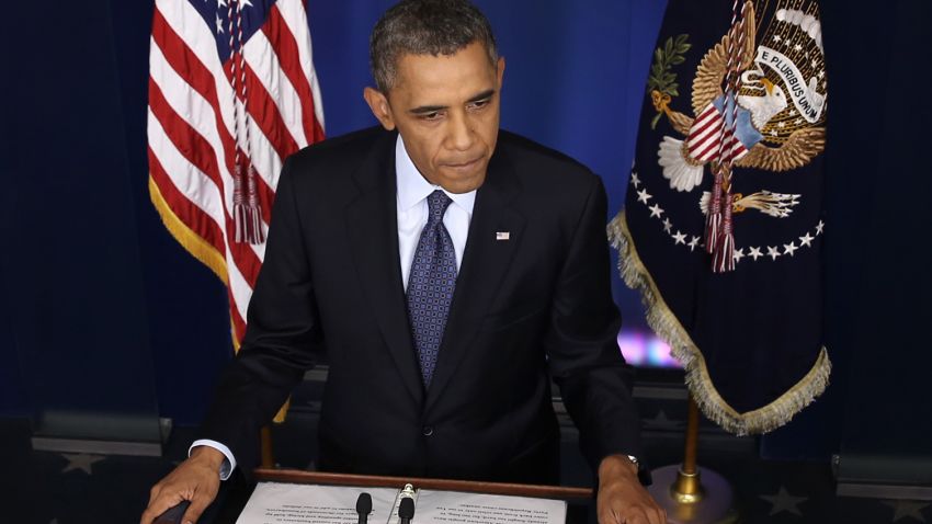 WASHINGTON, DC - OCTOBER 08: U.S. President Barack Obama speaks during a press conference in the Brady Press Briefing Room of the White House on October 8, 2013 in Washington, DC. Now in the eighth day of a government shutdown, Obama and his Democratic allies have reiterated to House Speaker John Boehner (R-OH) that they will negotiate but only after Republicans vote to approve a clean extension of government spending and authorize an increase in the debt limit. (Photo by Alex Wong/Getty Images) 