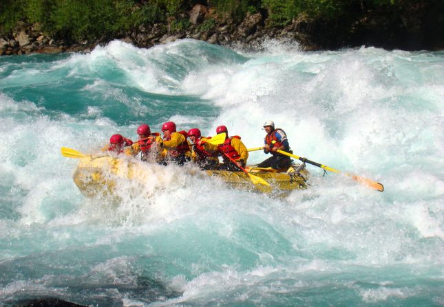 Fed by Argentina's glacial lakes, the brilliant aquamarine waters of the Rio Futaleufú cross the Andes and cascade through southeastern Chile, where adrenalin junkies converge from November to March to tackle its heart-quickening rapids by raft or kayak. 