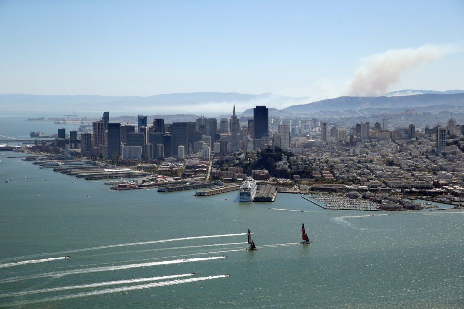 "There was a small brush fire south of San Francisco that provided the smoke in this picture, which I think adds to the overall image," said Shaw.