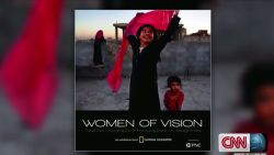 idesk natioinal geographic women of vision_00002718.jpg