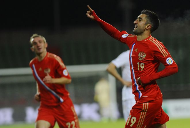 Alexander Samedov was on target for Russia as they boosted their qualification hopes with a 4-0 victory against minnows Luxembourg. 