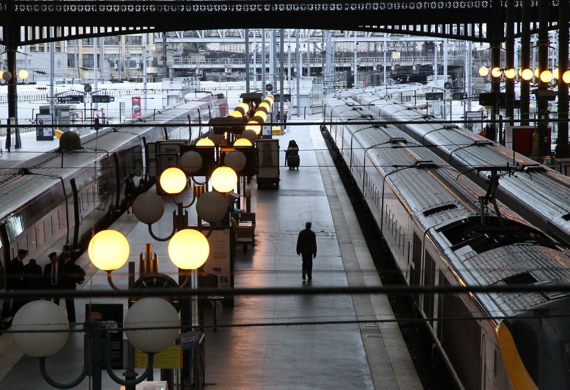 Some Gare du Nord platforms are illuminated with romantic lamps. 