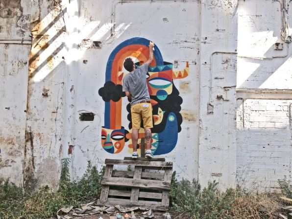 Graffiti art in Dubai is experiencing a kind of explosion. Spanish street artist Ruben Sanchez came to they city as part of Tashkeel's artist residency program. He has striven to add color to the city with his Cubist-style murals. 