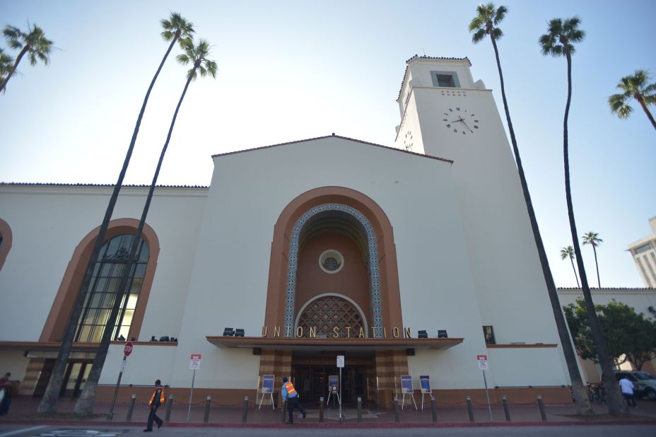 Union Station in Los Angeles may look like little more than a sleepy Spanish colonial church, but it's one of California's busiest transport hubs. More than 60,000 travelers pass through the station every day, taking in the station's ornate waiting rooms and manicured gardens along the way.