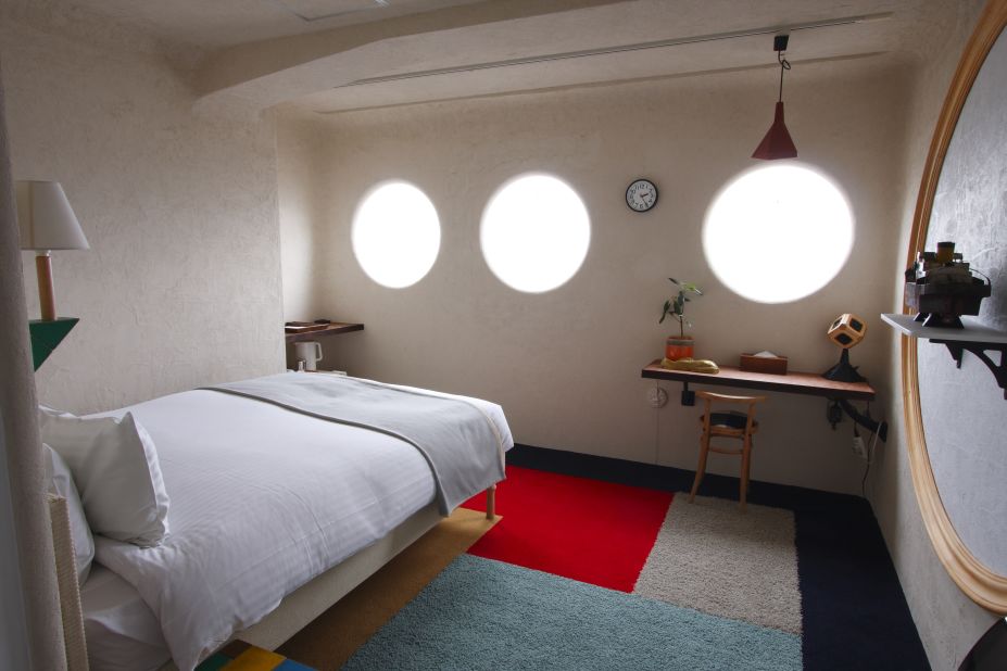 Finding reasonably priced accommodations can be a challenge, especially when traveling to such places as New York, Paris or Tokyo. Claska, a boutique hotel in Tokyo's Meguro district, is one example of a place friendly to the wallet. It will soon expand to offer 20 rooms. Check out some other options: