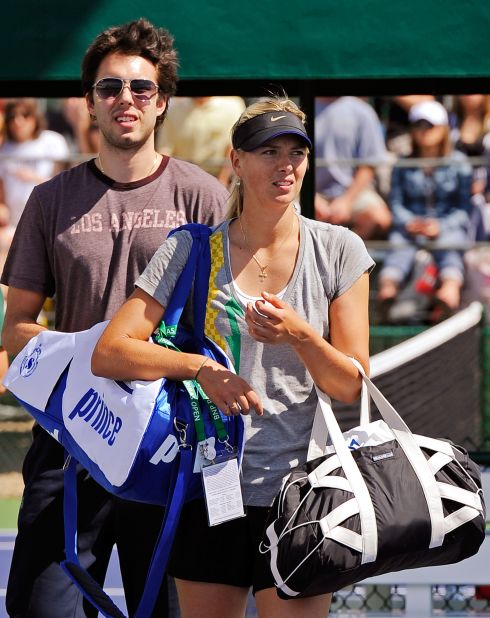Like Clijsters, Maria Sharapova found love on the basketball court. The four-time grand slam winner got engaged to former Los Angeles Lakers star Sasha Vujacic, before ending her relationship with the Slovenian in 2012. She is now dating fellow tennis star Grigor Dimitrov.