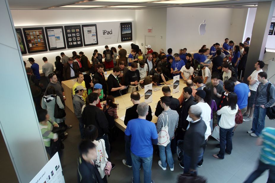Shoppers line up outside an Apple Store in the SoHo neighborhood of New York to be among the first to buy an iPad on April 3, 2010.