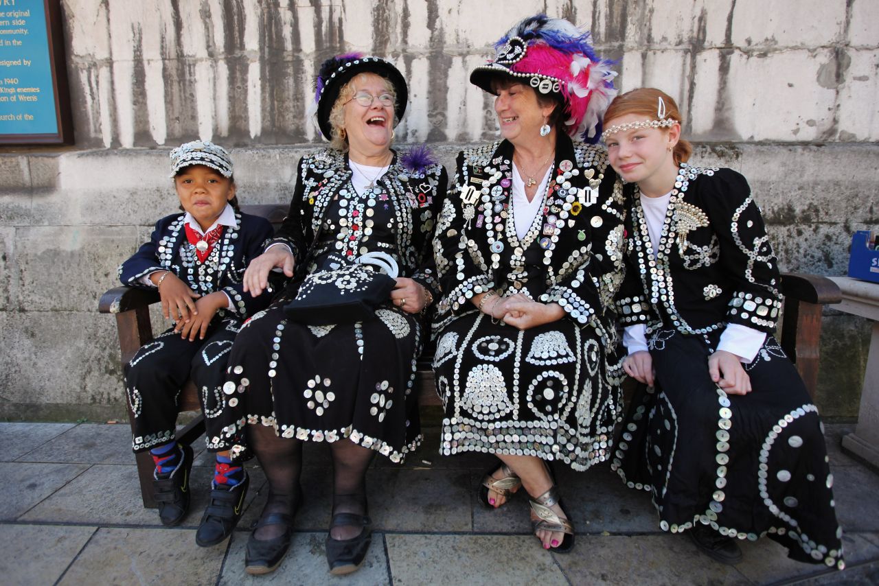 Every year, London's Pearly Kings and Queens -- a charitable group recognizable by their dark suits, embroidered with pearl buttons -- gather to celebrate the Costermonger's Harvest Festival. 