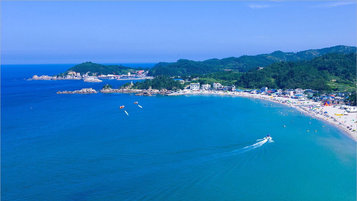 Officials haven't decided which beach will be sans-clothes. In this photo: Yonghwa Beach in Gangwon Province. 