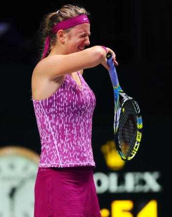 The 31-year-old comfortably beat world No. 2 Victoria Azarenka, who refused to retire despite a debilitating back spasm that ended her chances of repeating her run to the 2011 final. 