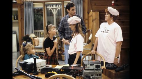 Wallace appeared as the recurring character Mrs. Carruthers on "Full House."