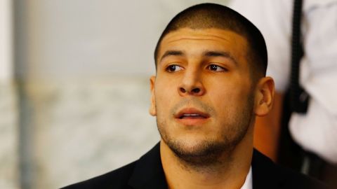 Aaron Hernandez sits in the courtroom during his hearing on August 22, 2013 in Massachusetts.