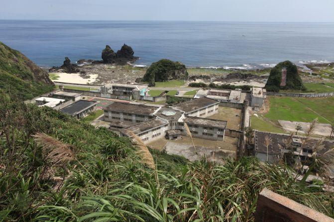 Off the southern coast of Taiwan, Green Island attracts Taiwanese tourists. The island once housed a penal colony for political prisoners. The prison is still there, and the island is said to be haunted by those who were killed during the White Terror period of political suppression (1949-1987).